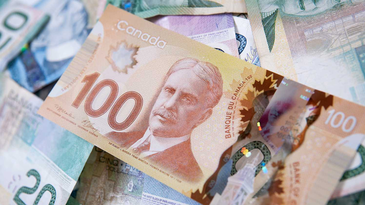 Dolar Kanada semakin melemah disebabkan oleh beberapa faktor